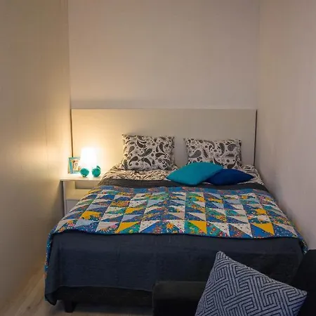 Highhill City Apartment *